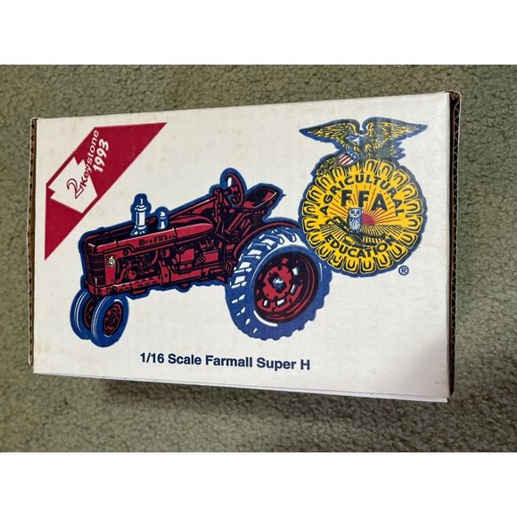 ERTL Farmall Super M-TA Tractor PA Keystone 1993 FFA Edition 1/16 New in Box # 2